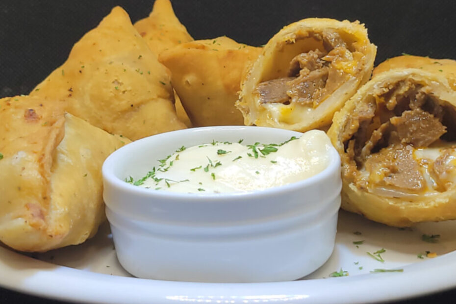 JAHZKITCHEN Donair Samosas