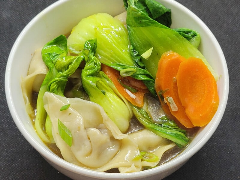 Wonton Soup with Chinese Dipping Sauce