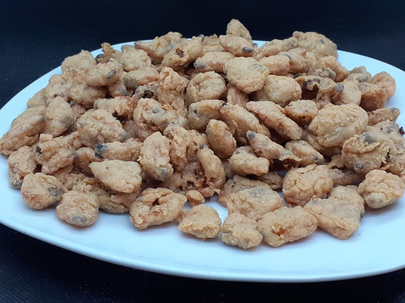 Fried Clams in Seasoned Flour