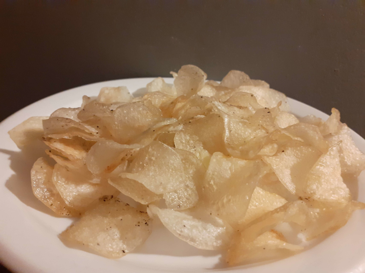 JAHZKITCHEN Homemade Potato Chips