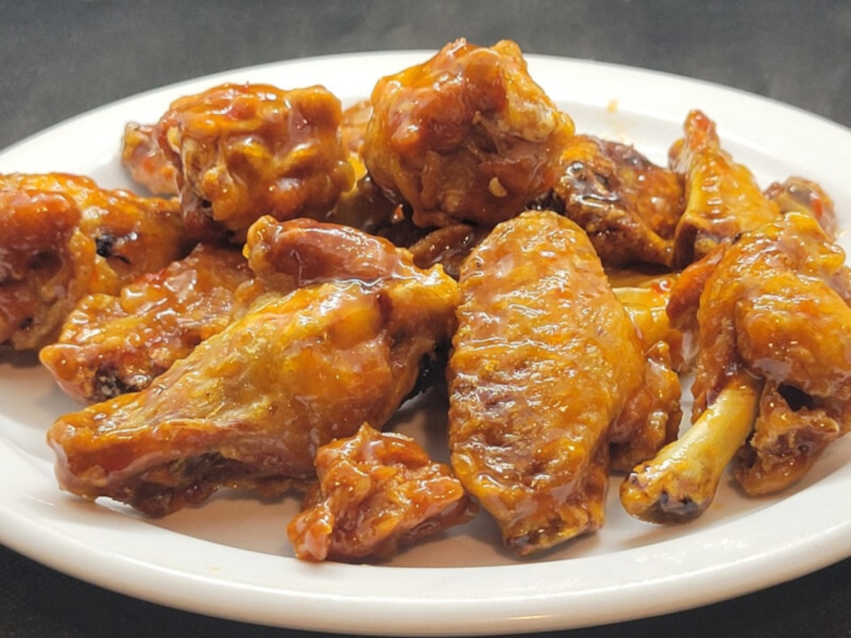 JAHZKITCHEN Sweet Thai Sriracha Wings