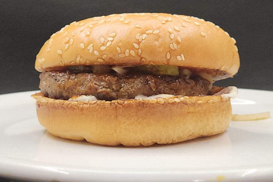 BBQ Burger with Mayo