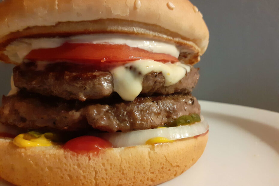 JAHZKITCHEN A&W Papa Burger