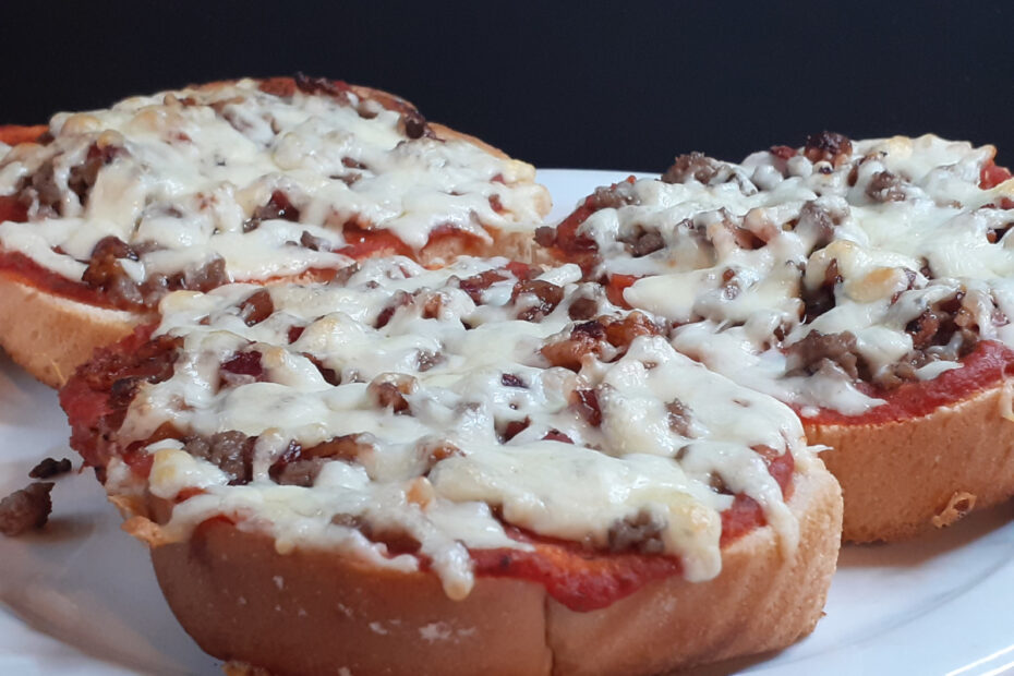 JAHZKITCHEN Toastizza