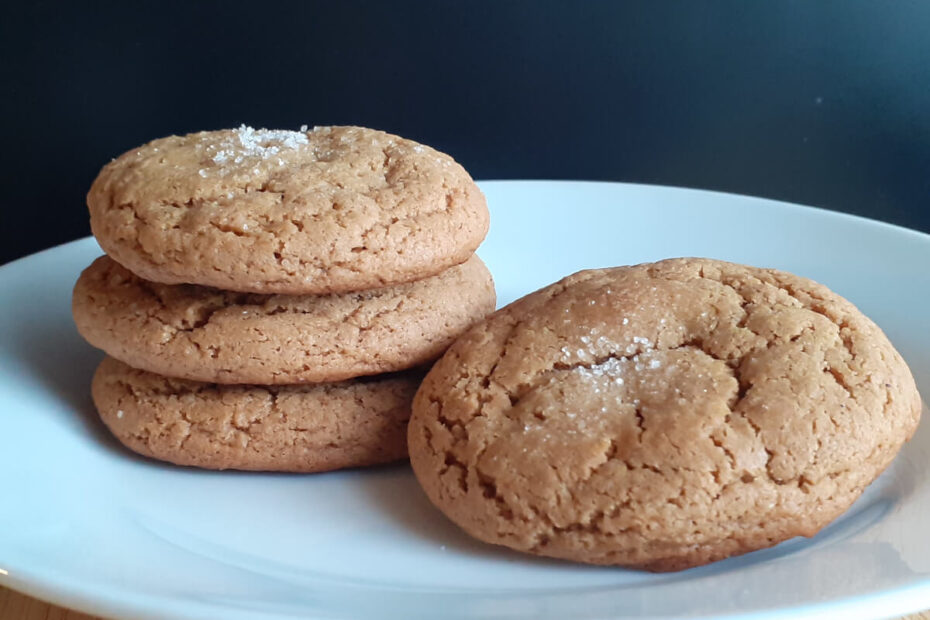 JAHZKITCHEN Spiced Molasses Cookies