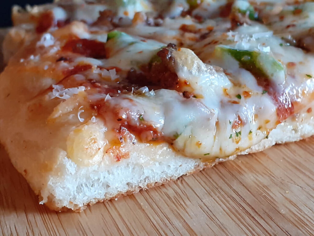 Deep Dish Crust Closeup