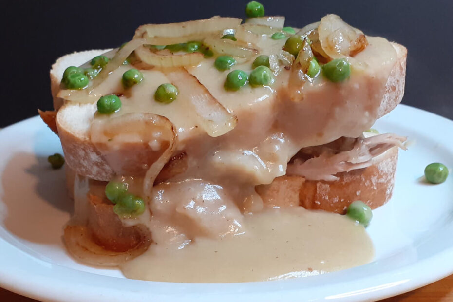 JAHZKITCHEN JFC Hot Chicken Sandwich with Toppings