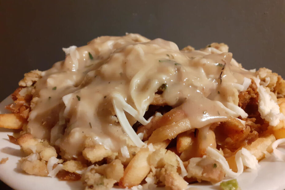 JAHZKITCHEN JFC Poutine with Stovetop and Fried Chicken