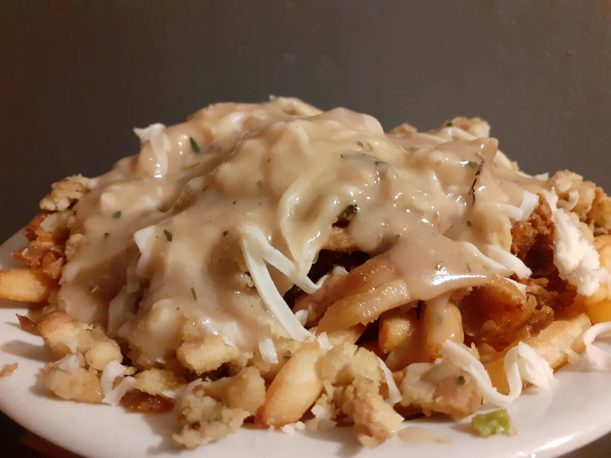 JAHZKITCHEN JFC Poutine with Stovetop and Fried Chicken
