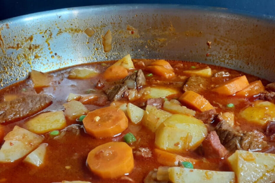JAHZKITCHEN Portuguese Beef Stew