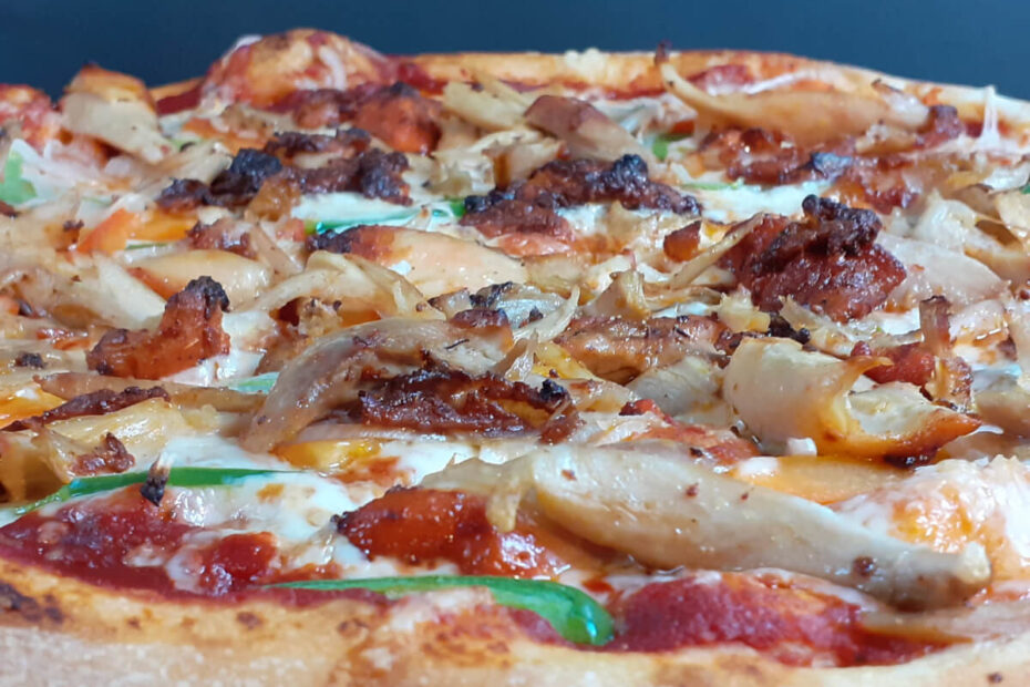 JAHZKITCHEN Tandoori Chicken Pizza