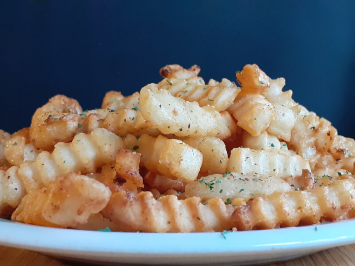 JAHZKITCHEN Aioli Fries with Parsley