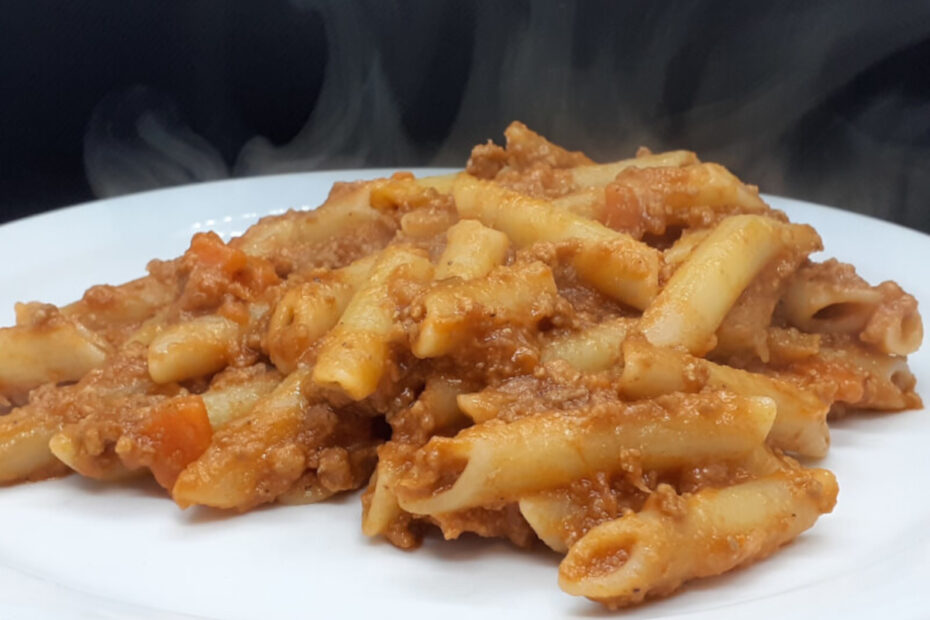 JAHZKITCHEN Penne Bolognese