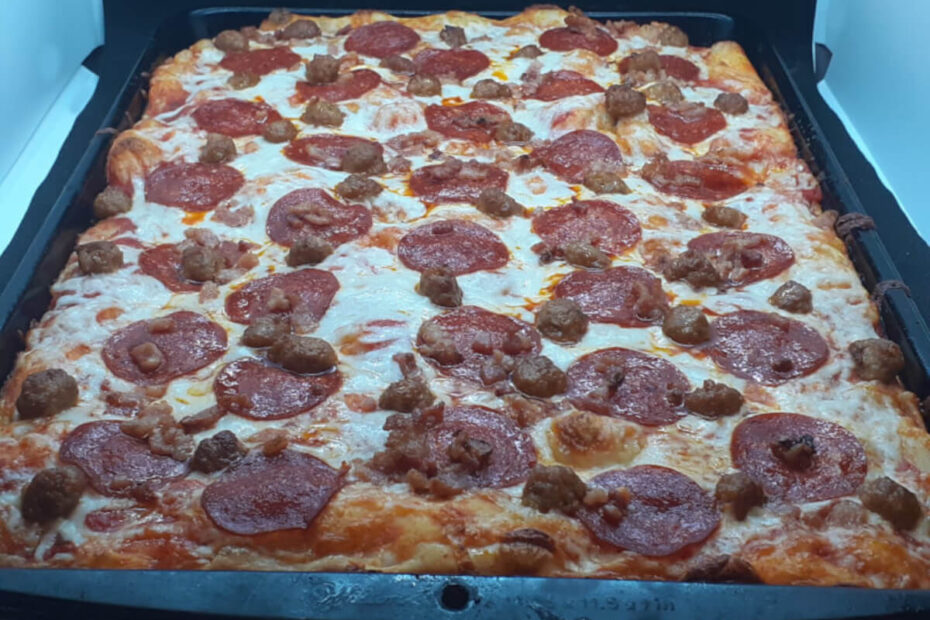 JAHZKITCHEN Party Pizza