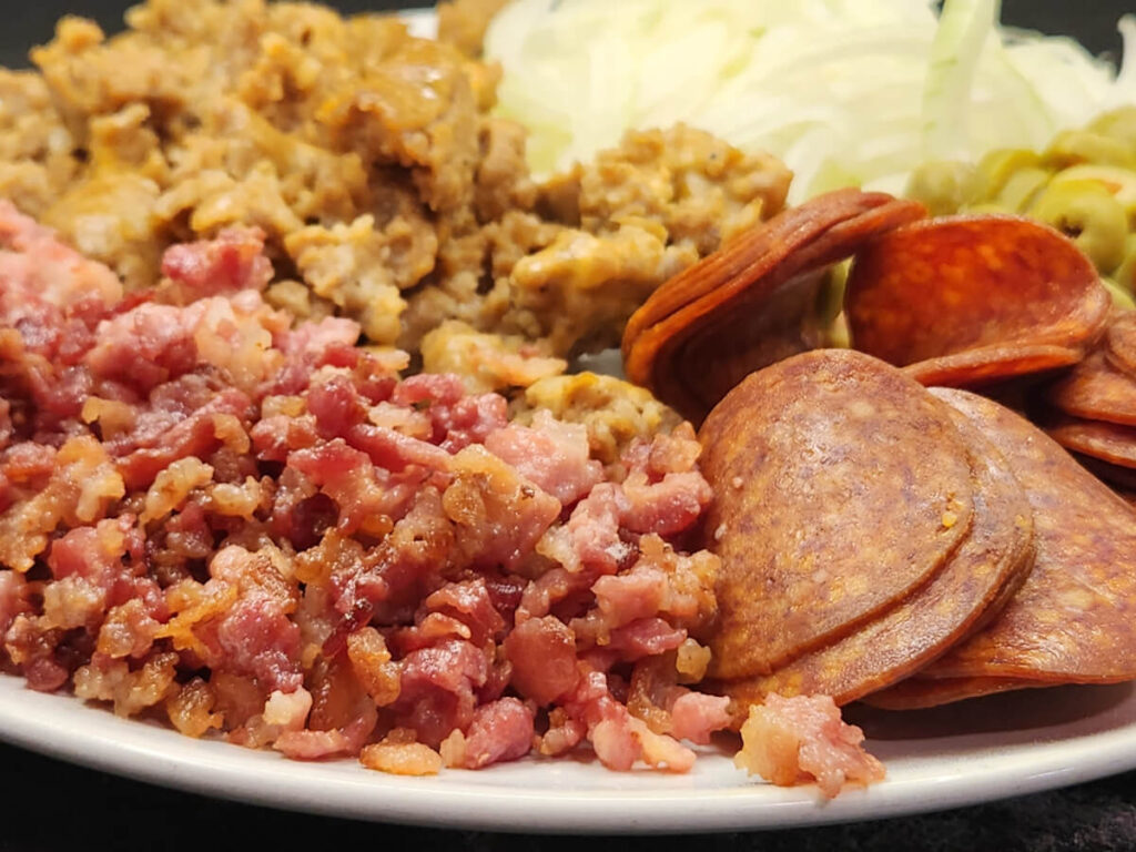 JAHZKITCHEN Pizza Toppings Pepperoni, Bacon, Sausage, Onions, Olives