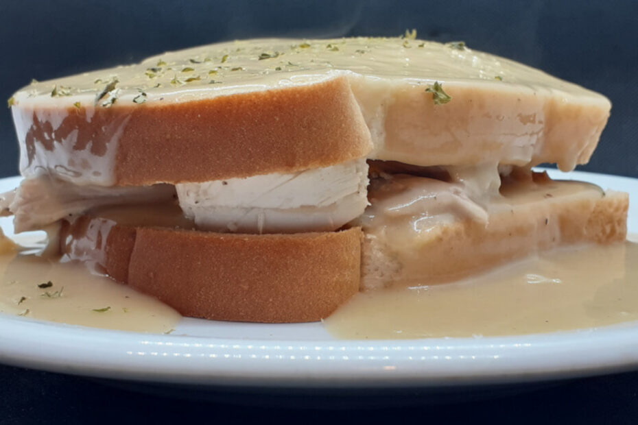 JAHZKITCHEN Hot Turkey Sandwich