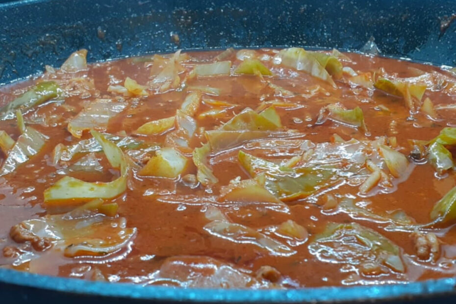 JAHZKITCHEN Cabbage Roll Soup