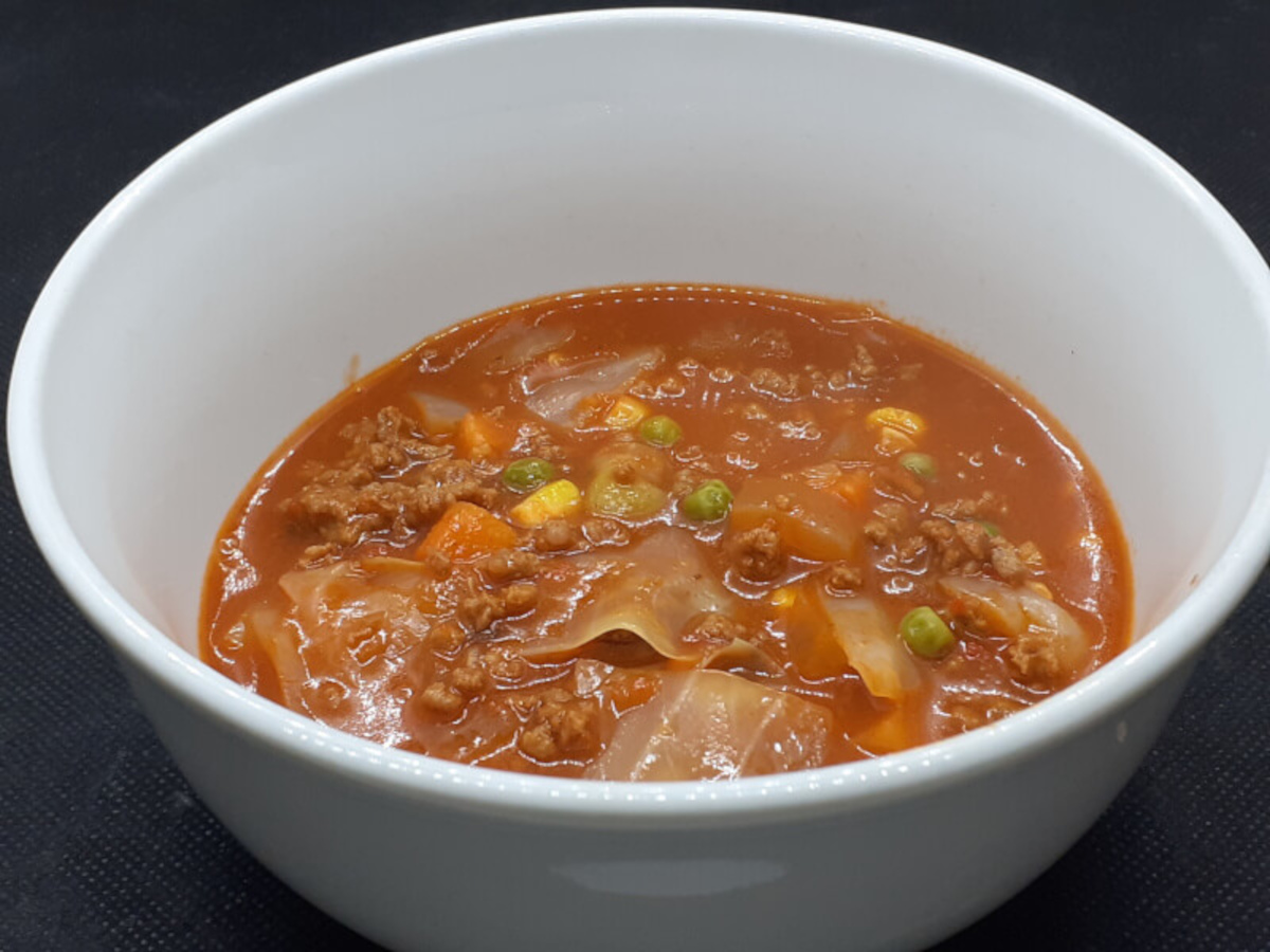 JAHZKITCHEN Bowl of Cabbage Meat Soup