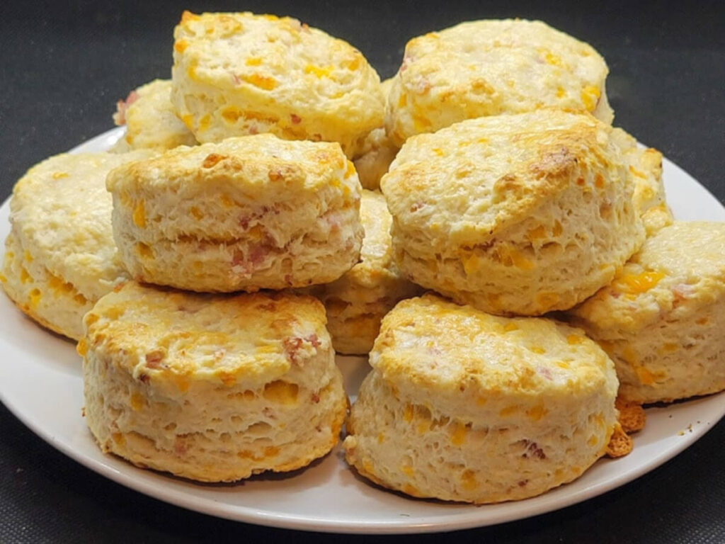 JAHZKITCHEN Ham & Cheese Biscuits