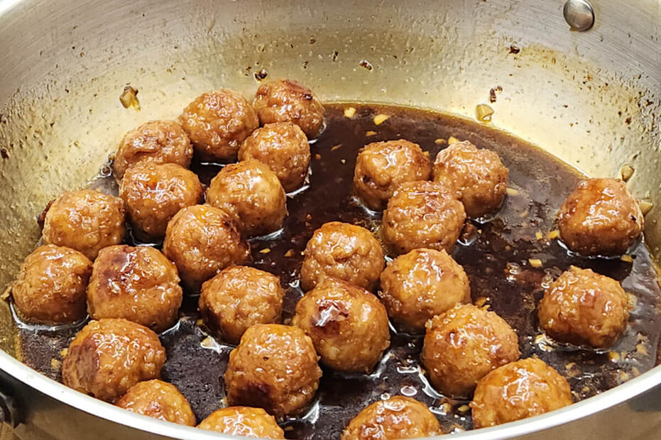 JAHZKITCHEN Honey Garlic Meatballs