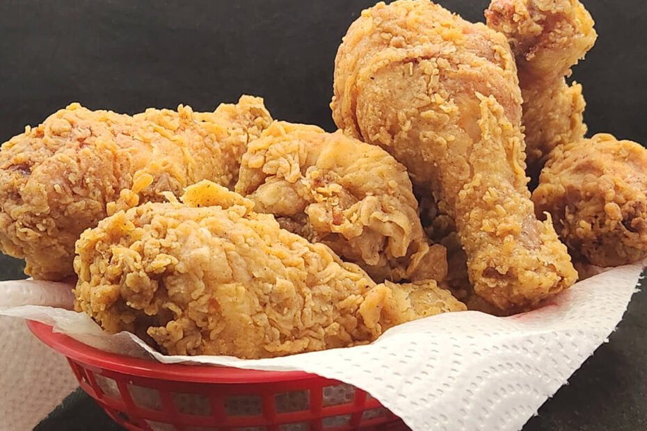 JAHZKITCHEN Basket of Popeyes Style Fried Chicken